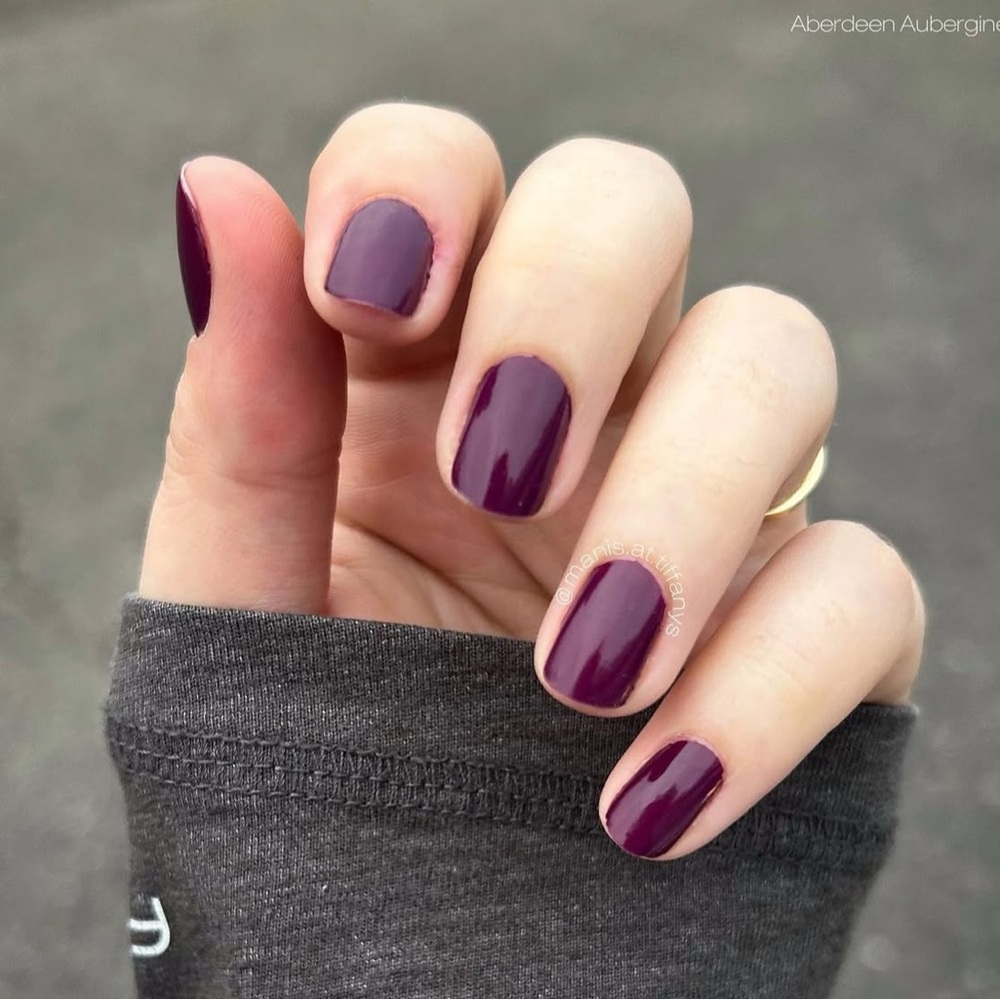 Color Street - Aberdeen Aubergine Nail Polish Strips
